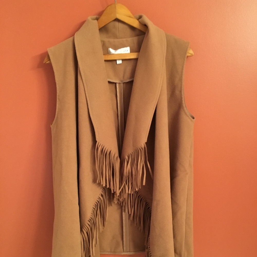 J.O.A Oversized Tan Fringe Vest